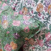 Tenture indienne block print 270x225 cm – Vert floral