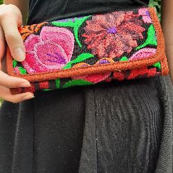 Porte feuille motifs fleur rose Guatmala