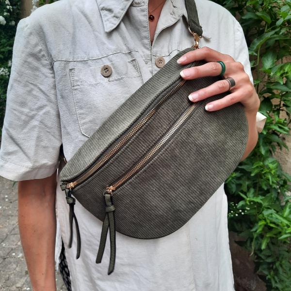 Sac banane double velour cotelé vert