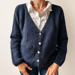 Gilet col V boutonn� bleu nuit - taille unique