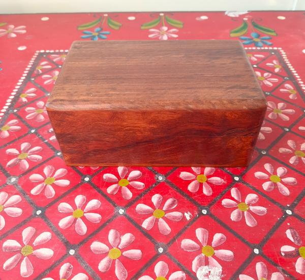 Boîte en bois 15cm x10 cm MIG40655
