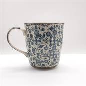 Tasse à thé japonaise motif petites fleurs bleues 9cm