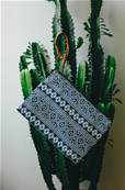 Trousse grand modle motif INCA bleu et blanc