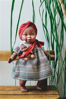 Poupée africaine Inaya et son bébé bandeau rouge