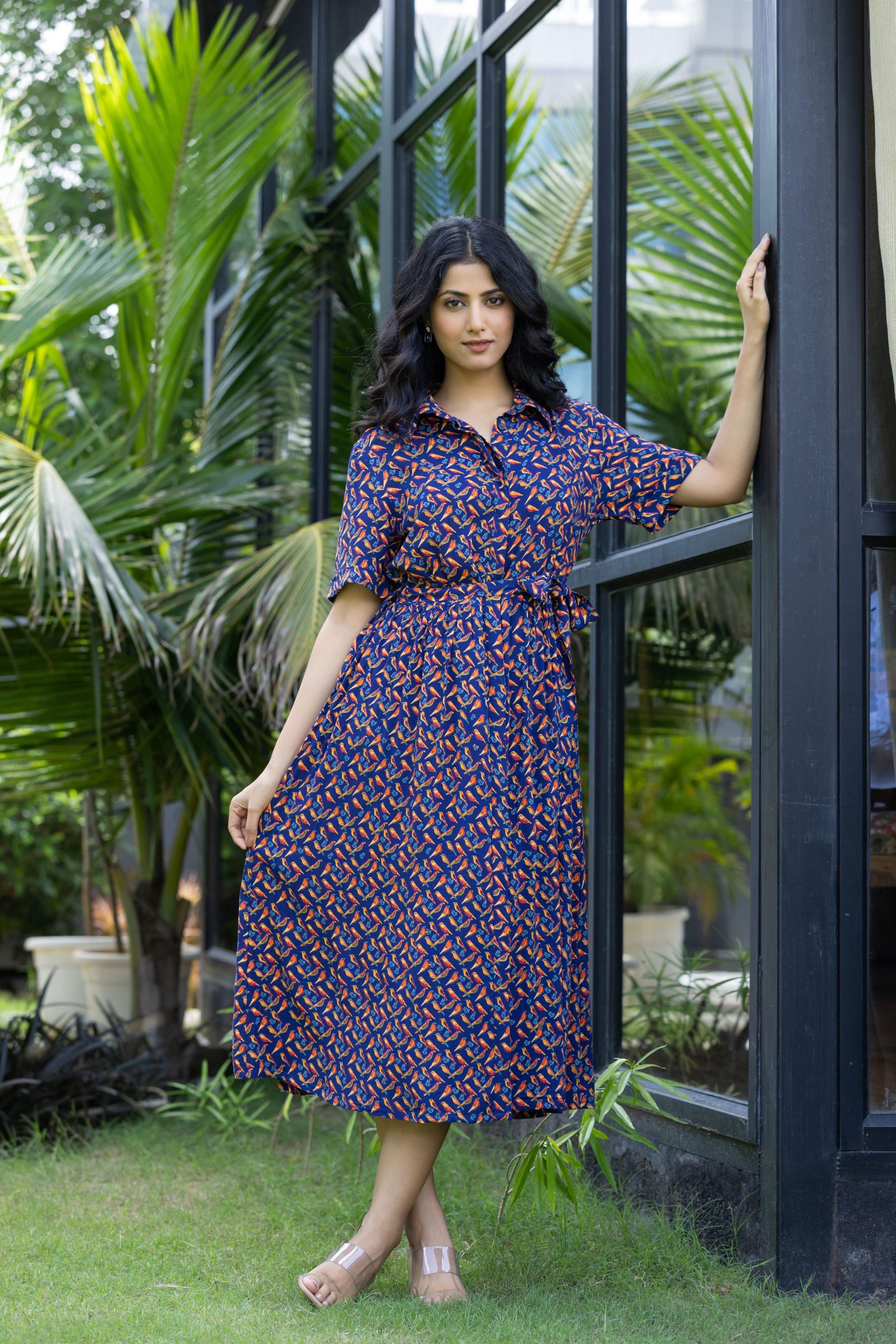 Robe longue SATOMI BLEU OISEAUX PERROQUETS
