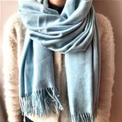 Etole en viscose et cachemire bleu ciel