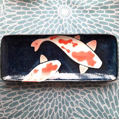 Plat sushi rectangulaire carpe Koi 29,5cm x 12,5 cm x 0,25 cm
