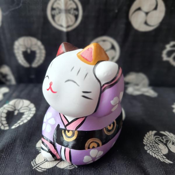 Chat Maneki Neko kimono violet