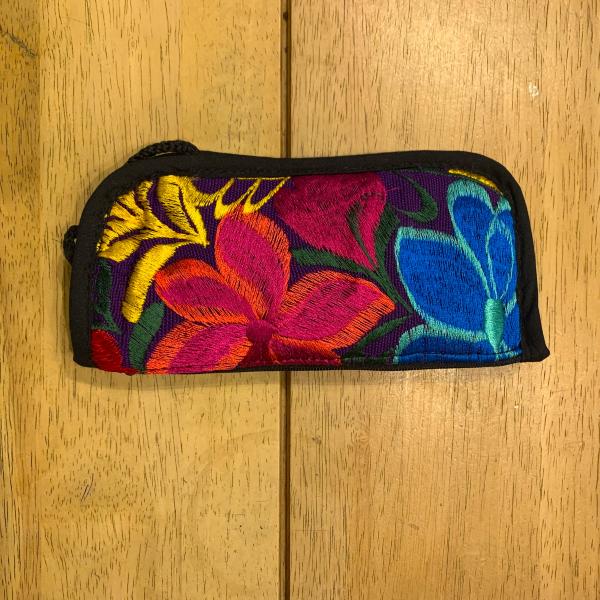 Etui à lunettes brode fleurs 