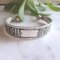 Bracelet Touareg Argent Artisanale – Jonc Ethnique Gravé