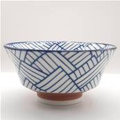 Bol japonais bleu et blanc motif graphique Ø 13 cm