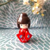Poupe kokeshi petit modle rouge 5 cm
