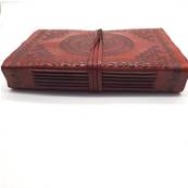 Carnet en cuir 14X20 cm avec lacet