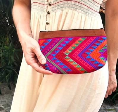 Pochette zippée motifs géométriques 2