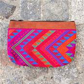 Pochette zippée motifs géométriques 2