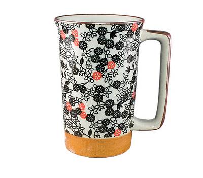 Mug japonais grand fleur de cerisier noire et rouge