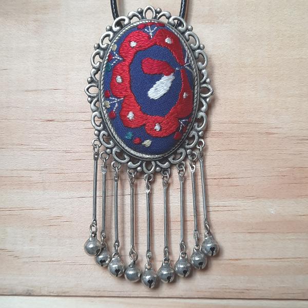 Collier ethnique Tibétain avec pampilles DAWA