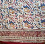 Tenture indienne artisanale block print 150x225 cm – Écru et rouge