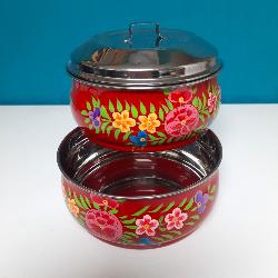 Lunch box rouge Peinte à la Main - Un voyage culinaire en Inde
