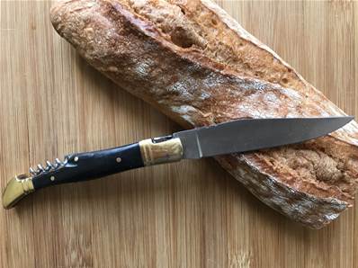 Couteau long pliable acier en corne tire bouchon "Noir" 21 cm