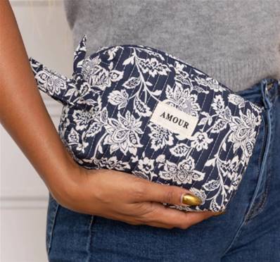 Trousse en coton à motif fleuri "AMOUR" bleue