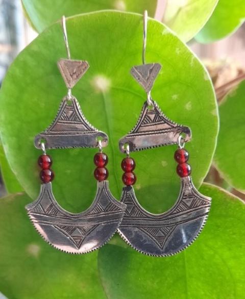 Boucles d'oreilles Touareg  argent perle grenat Tellit 9009