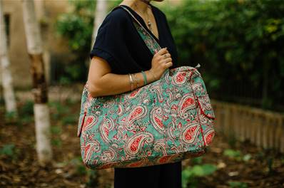 Sac de voyage vert et orange artisanat indien 42x35x13 cm