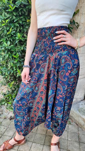 Sarouel 3-en-1 couleur bleu et rouge