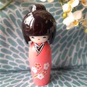Poupe kokeshi Grand modle modle rose