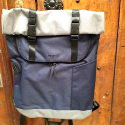 Sac à dos type coursier bleu