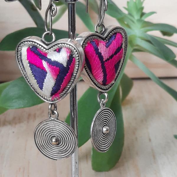 Boucles d'oreilles ethniques du Tibet coeur rose et bleu