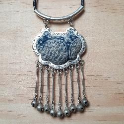 Collier ethnique Tibétain avec pampilles Vijñâna