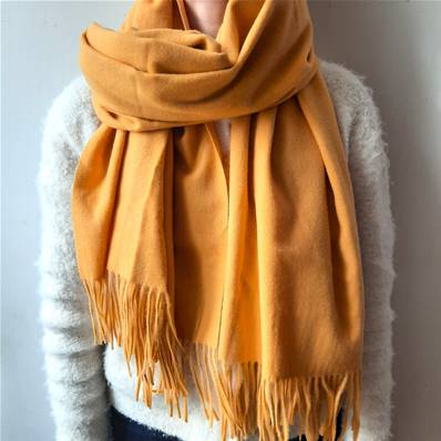 Etole en viscose et cachemire jaune