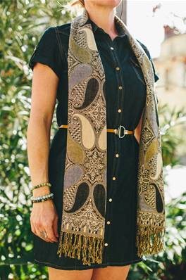 Echarpe foulard femme motif indien noir