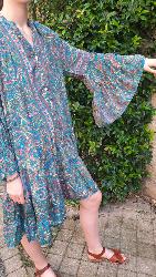 Robe tunique en soie manche longue motifs cachemire bleu