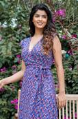 Robe longue cache coeur femme FEUILLAGES fond bleu