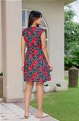 Robe courte AKEMI à fleurs rouges