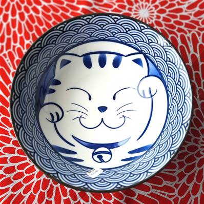 Bol japonais chat bleu au grelot 14 cm x 7 cm