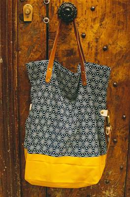 Sac à main japonais indigo lanières cuir motif Asanoha