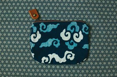 Porte monnaie indigo motif Nuages