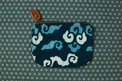 Porte monnaie indigo motif Nuages