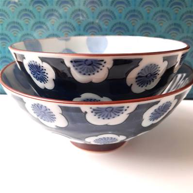 Duo de Bols Japonais bleus aux fleurs blanches