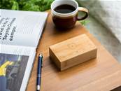 Réveil en bois rectangulaire sur batterie "bambou"
