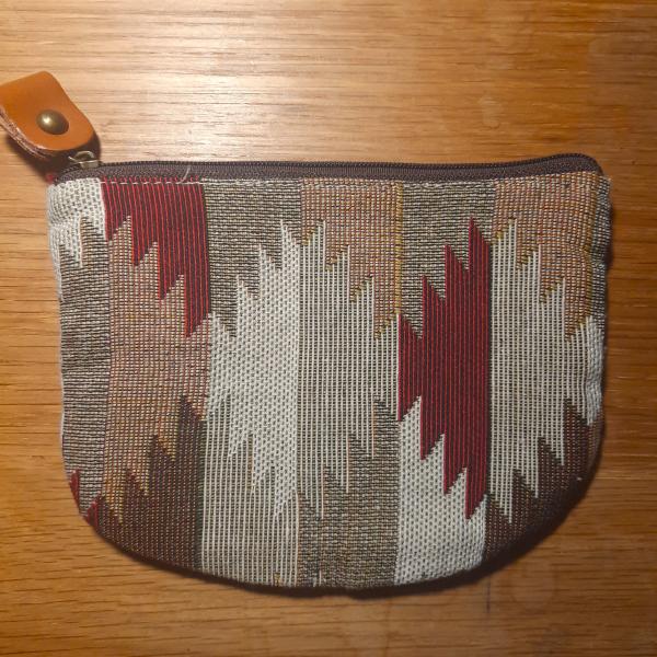 Porte monnaie motif INCA beige motifs  géométriques