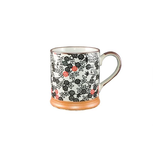 Mug japonais motifs fleuris noirs et rouges hauteur 8,7 cm