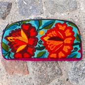 Trousse brode fleurie orange Guatmala