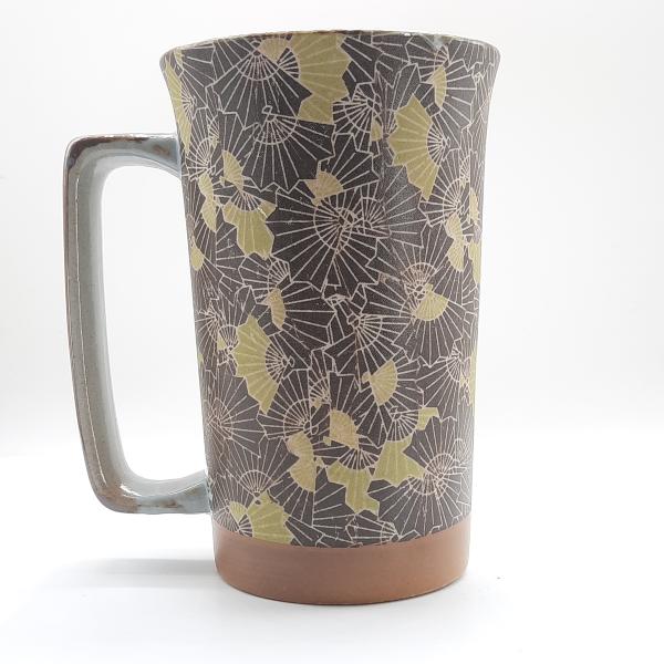 Grand mug japonais motif ombrelles 40cl 13cm