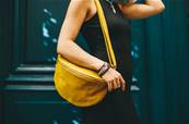 Sac banane cuir nubuck jaune