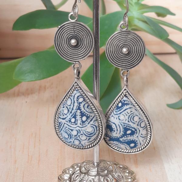 Boucles d'oreilles ethniques du Tibet rondes indigo