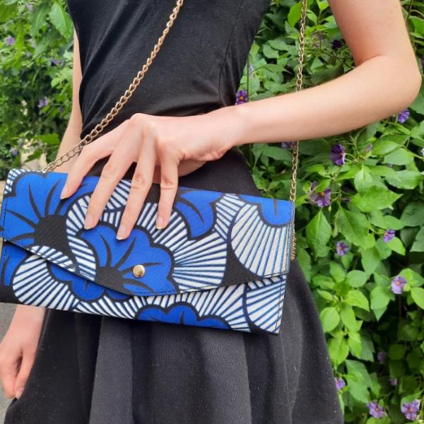 Sac à main chaine dorée fleurs de mariage bleu